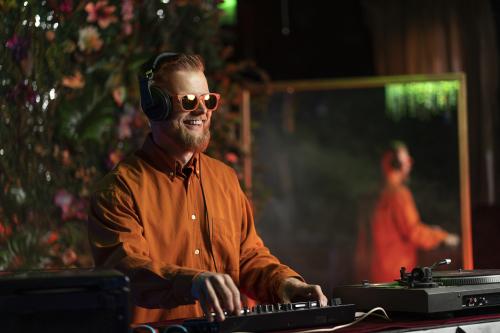 Soirée Kuhstall après-ski & DJ (Semaine givrée)